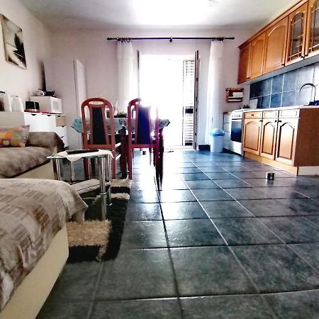 Apartman Canaki Splitska Esterno foto